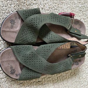 Therafit Green Suede Sandal Women's Size 8.5-9